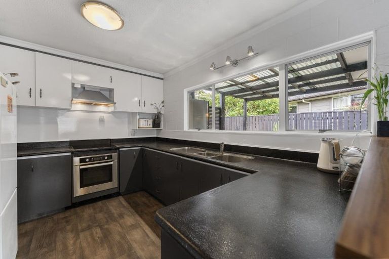 Photo of property in 17 Poihaere Street, Turangi, 3334