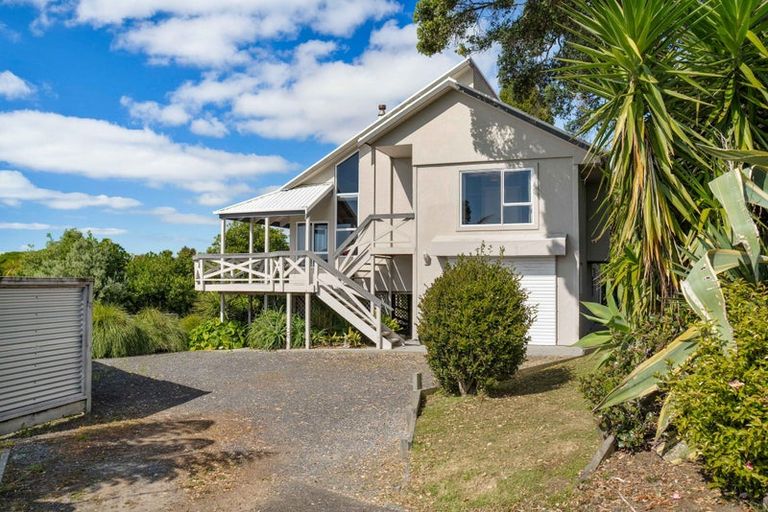Photo of property in 453 Onemana Drive, Onemana, Whangamata, 3691