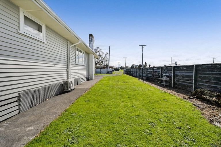 Photo of property in 60 Kapuni Street, Manaia, 4612