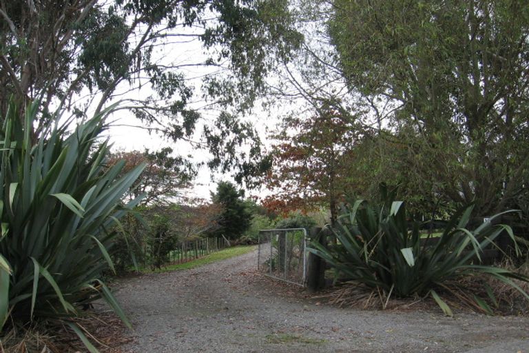 Photo of property in 12 Tane Road, Tokomaru, Palmerston North, 4474