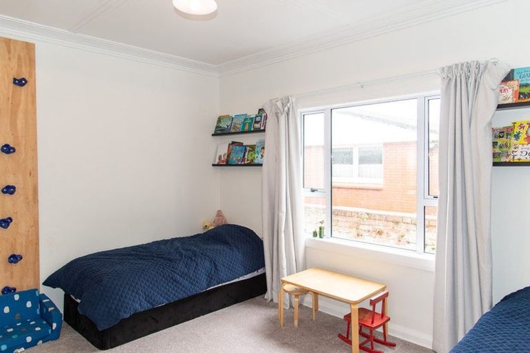 Photo of property in 7 Valpy Street, Saint Clair, Dunedin, 9012