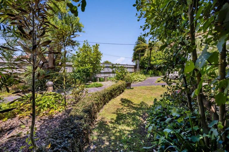 Photo of property in 207 Egmont Street, Patea, 4520
