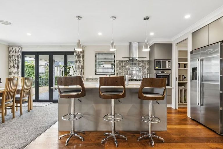 Photo of property in 138 Hillpark Drive, Pokeno, 2402