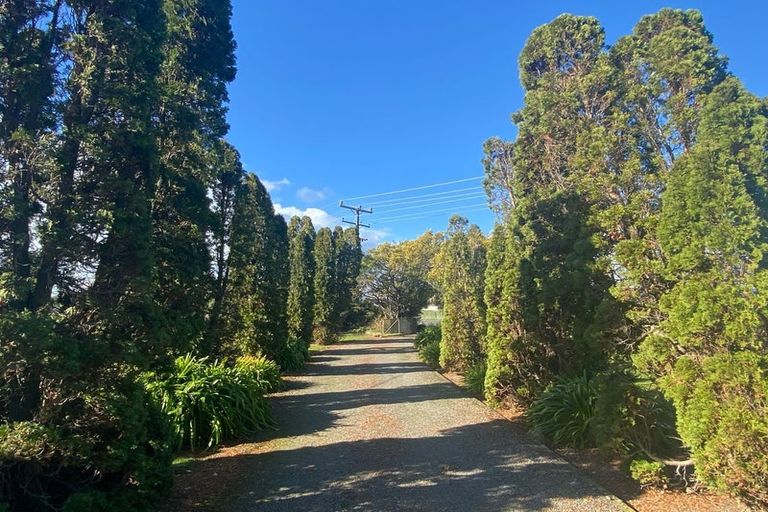 Photo of property in 564 No 1 Line, Longburn, Palmerston North, 4475