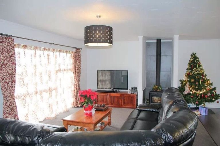 Photo of property in 14 Lorna Place, Brookfield, Tauranga, 3110