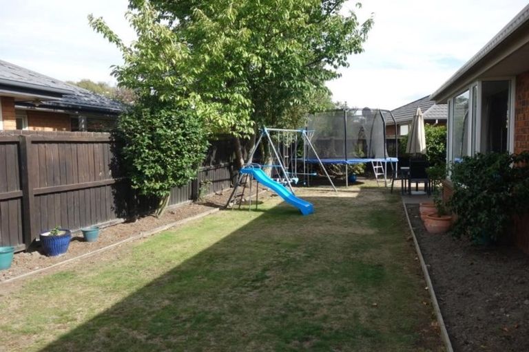 Photo of property in 5 Topham Lane, Hornby, Christchurch, 8042