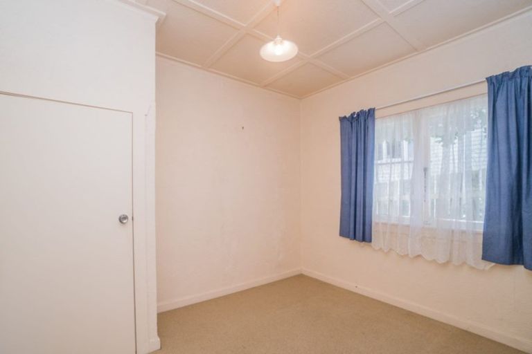 Photo of property in 16 Ahiriri Avenue, Avondale, Auckland, 0600