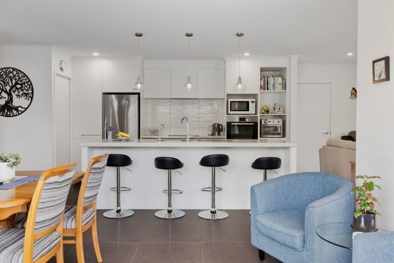 Photo of property in 2 Bernies Way, Ohauiti, Tauranga, 3112