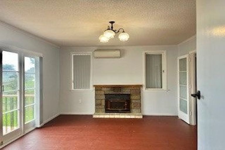 Photo of property in 55a Yates Road, Mangere East, Auckland, 2024