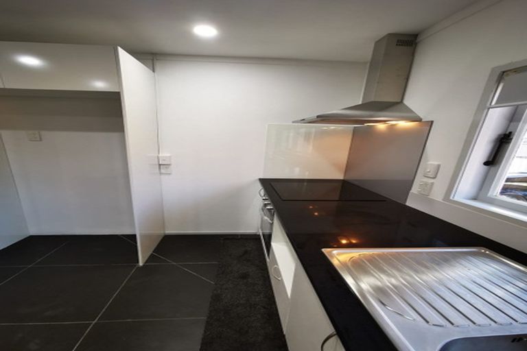 Photo of property in 89 Kayes Road, Pukekohe, 2120