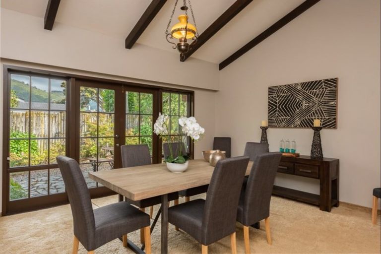 Photo of property in 31 Andrew Street, Waikanae, 5036