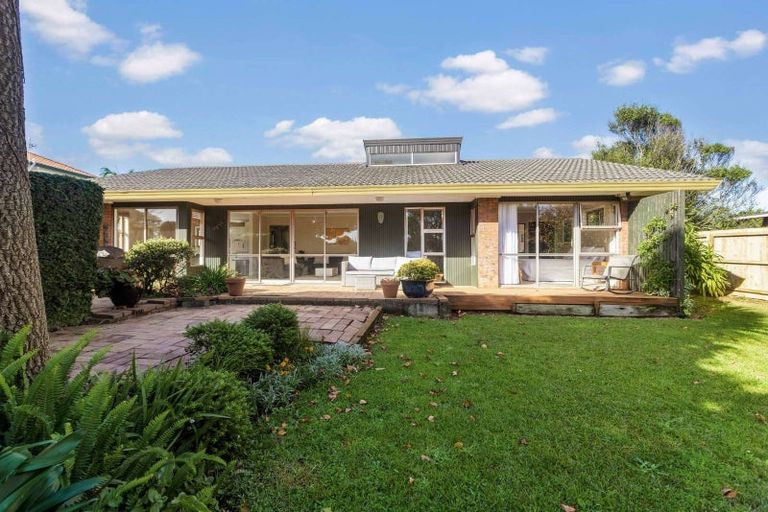 Photo of property in 32 Colum Place, Bucklands Beach, Auckland, 2014