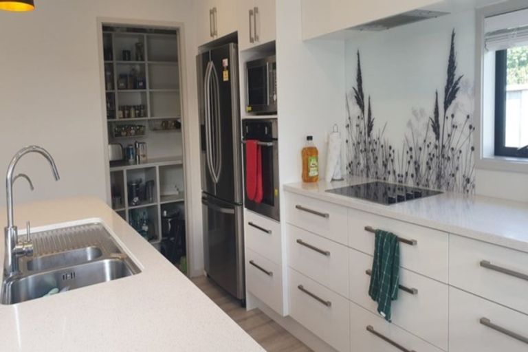 Photo of property in 65 Awatira Drive, Papamoa Beach, Papamoa, 3118