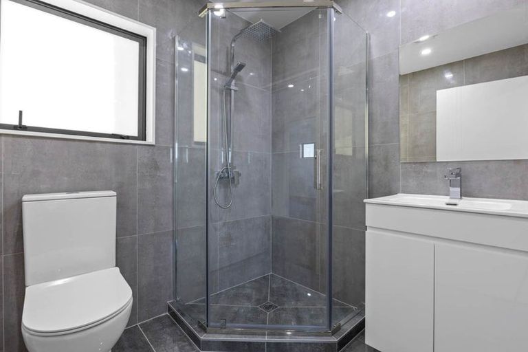 Photo of property in 13b Ascent Street, Flat Bush, Auckland, 2019