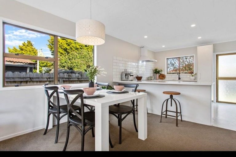 Photo of property in 36a Alma Crescent, Papakura, 2110