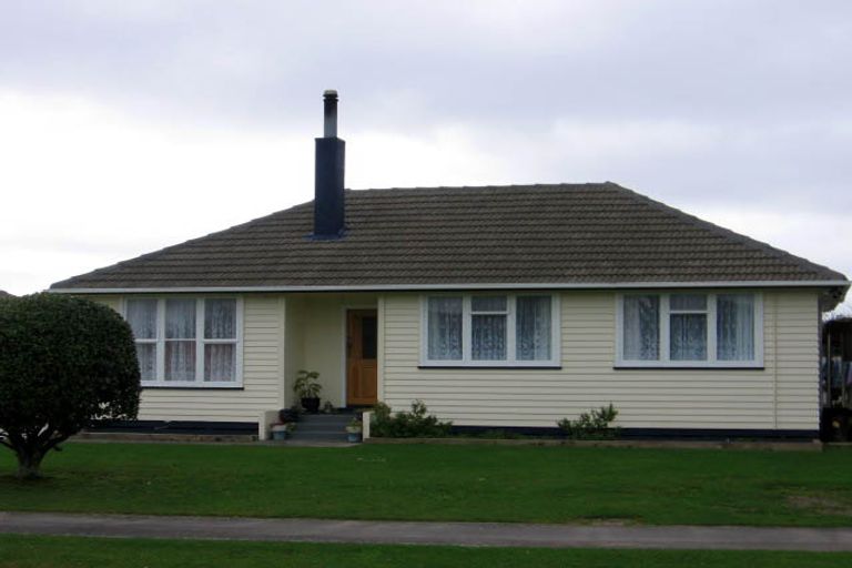 Photo of property in 18 Wakefield Street, Awapuni, Palmerston North, 4412