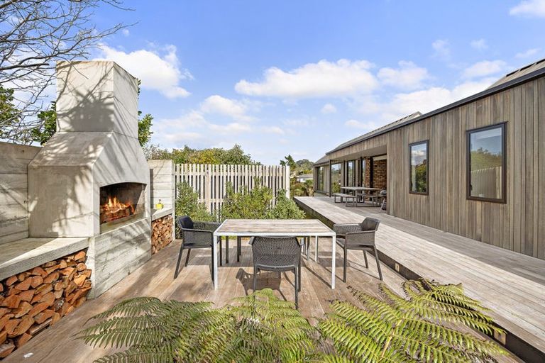 Photo of property in 74 Solan Drive, Waimauku, 0812