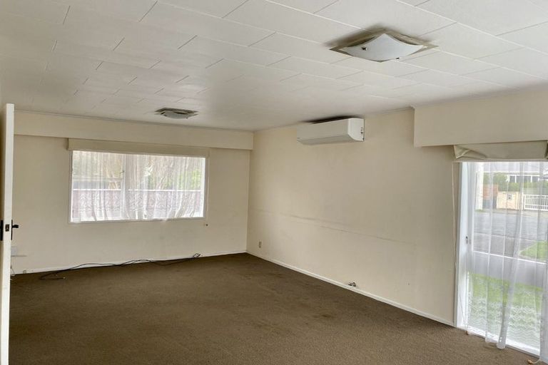 Photo of property in 3c Porutu Street, Fairfield, Lower Hutt, 5011