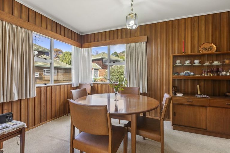 Photo of property in 127 Moore Street, Hillcrest, Auckland, 0627