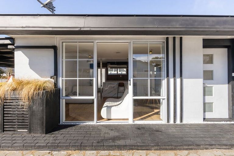 Photo of property in 1/12 Gibbon Street, Sydenham, Christchurch, 8023