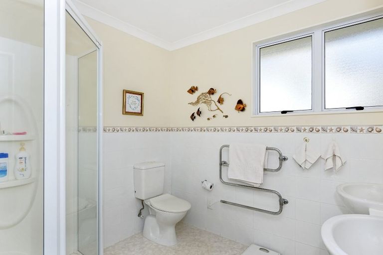 Photo of property in 26 Galaxy Place, Welcome Bay, Tauranga, 3112