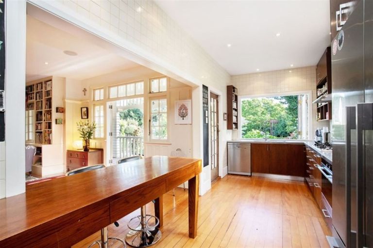 Photo of property in 8 Lloyd Street, Strowan, Christchurch, 8052