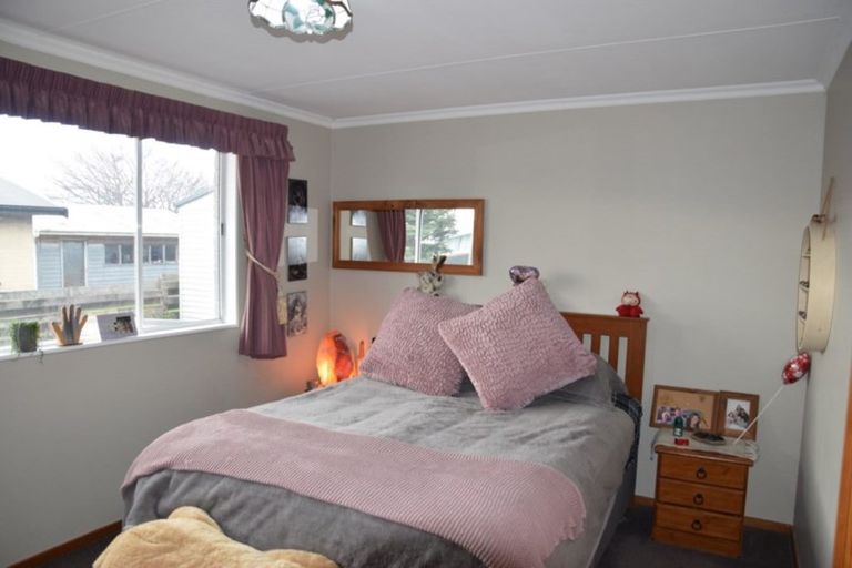 Photo of property in 79 Avon Road, Clifton, Invercargill, 9812