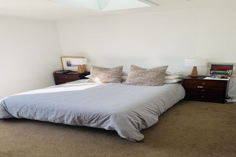 Photo of property in 11 Clark Street, Sumner, Christchurch, 8081