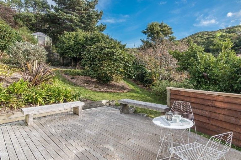 Photo of property in 64 Hathaway Avenue, Karori, Wellington, 6012