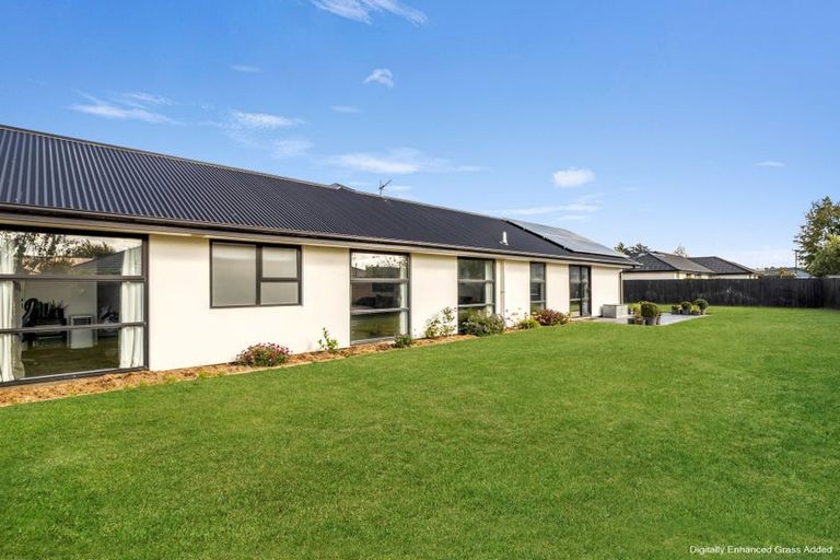 Photo of property in 90a Beaumont Drive, Rolleston, 7614
