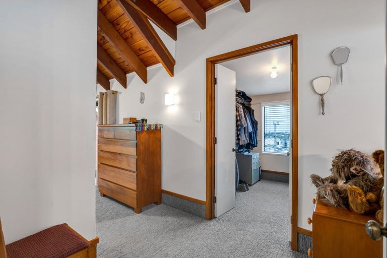 Photo of property in 52 Bayly Road, Blagdon, New Plymouth, 4310