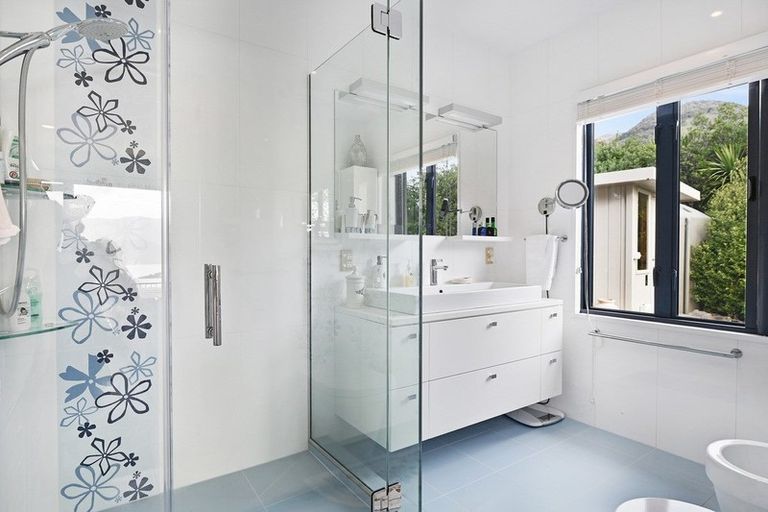 Photo of property in 10 Purple Peak Road, Akaroa, 7581