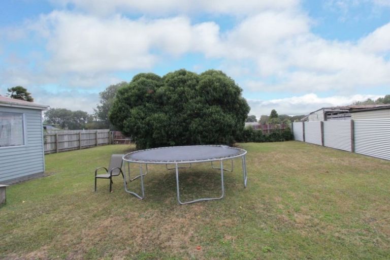 Photo of property in 42 Tararua Street, Pahiatua, 4910