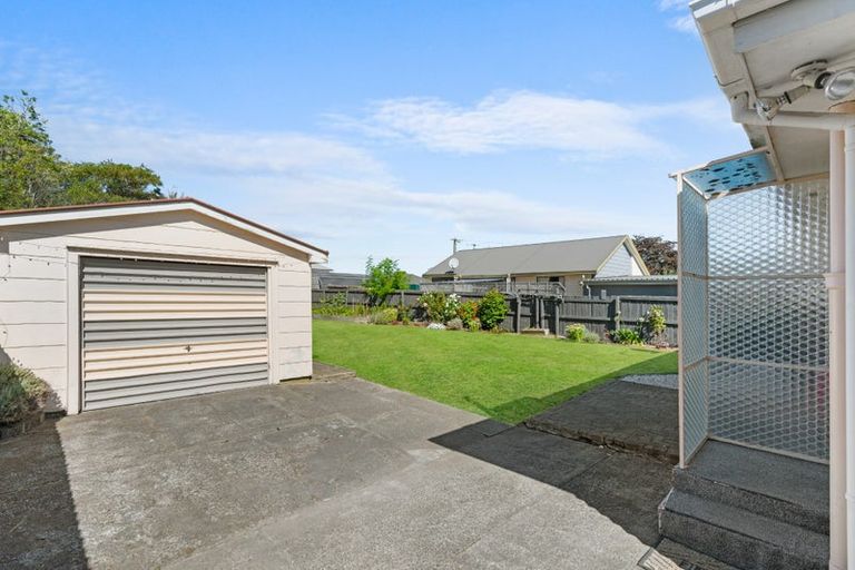 Photo of property in 16 Bassett Street, Burwood, Christchurch, 8083