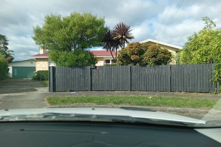Photo of property in 9 Selwyn Street, Levin, 5510