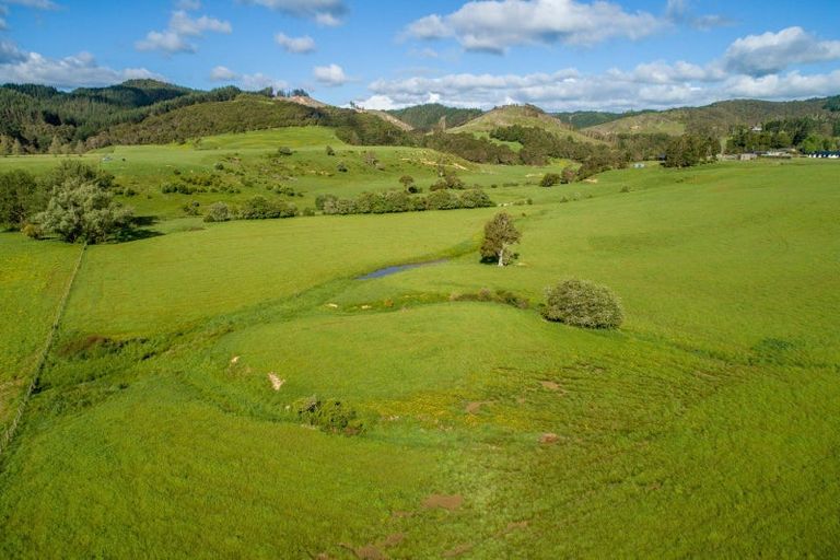 Photo of property in 127 Wilson Road, Hunua, Papakura, 2583