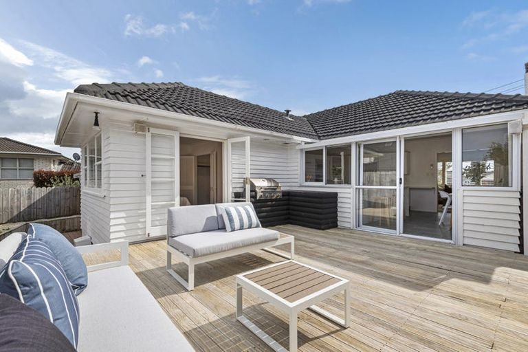 Photo of property in 1/22 Sydney Street, Hauraki, Auckland, 0622