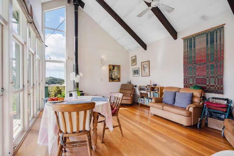 Photo of property in 1289 Ngunguru Road, Kiripaka, Whangarei, 0173