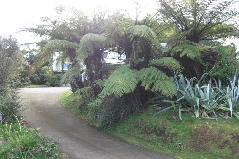 Photo of property in 281 Paku Drive, Tairua, 3508