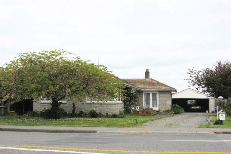 Photo of property in 235 Northbrook Road, Rangiora, 7400