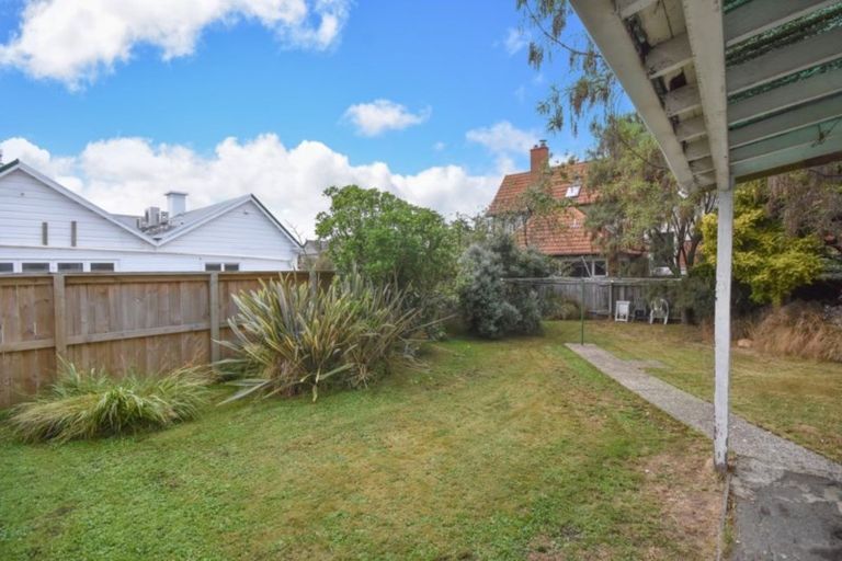 Photo of property in 9 Allandale Road, Saint Clair, Dunedin, 9012