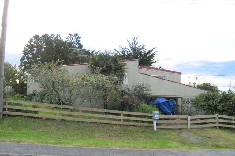 Photo of property in 3 Ferndale Drive, Snells Beach, 0920