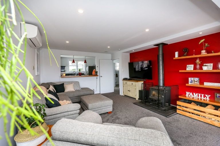 Photo of property in 115 Glenpark Avenue, Frankleigh Park, New Plymouth, 4310