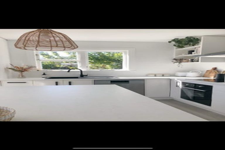 Photo of property in 29 Pukeko Place, Westshore, Napier, 4110