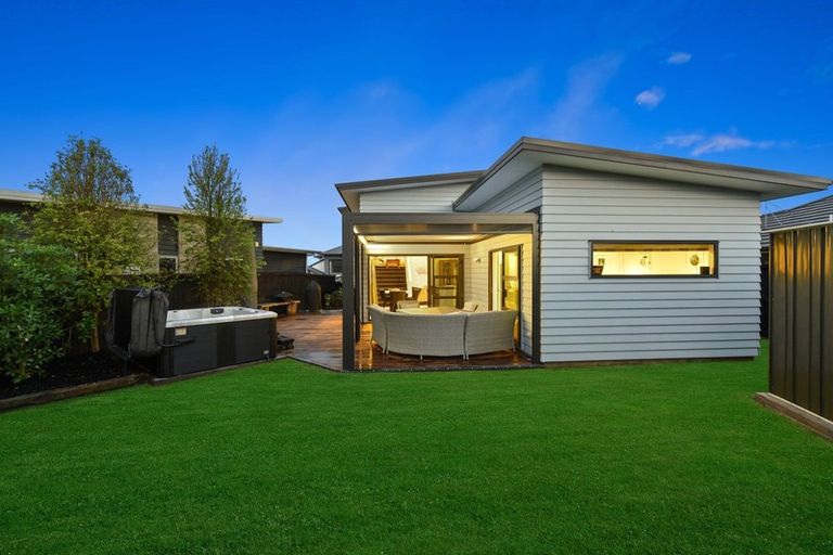 Photo of property in 20 Castleton Way, Flagstaff, Hamilton, 3210