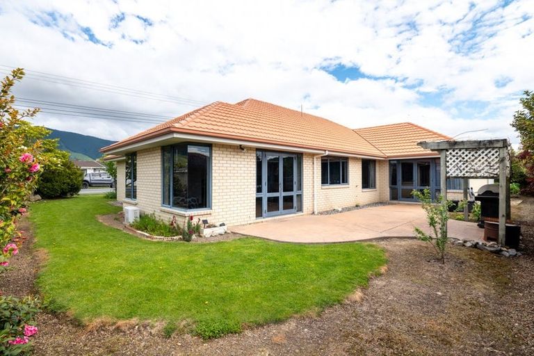 Photo of property in 348 Nayland Road, Stoke, Nelson, 7011