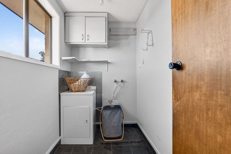 Photo of property in 15 Rata Street, Taradale, Napier, 4112