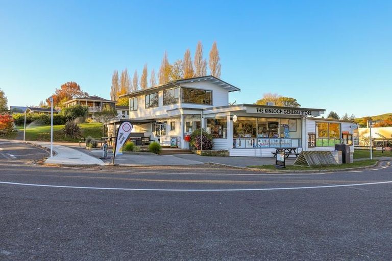 Photo of property in 68 Kinloch Road, Kinloch, Taupo, 3377