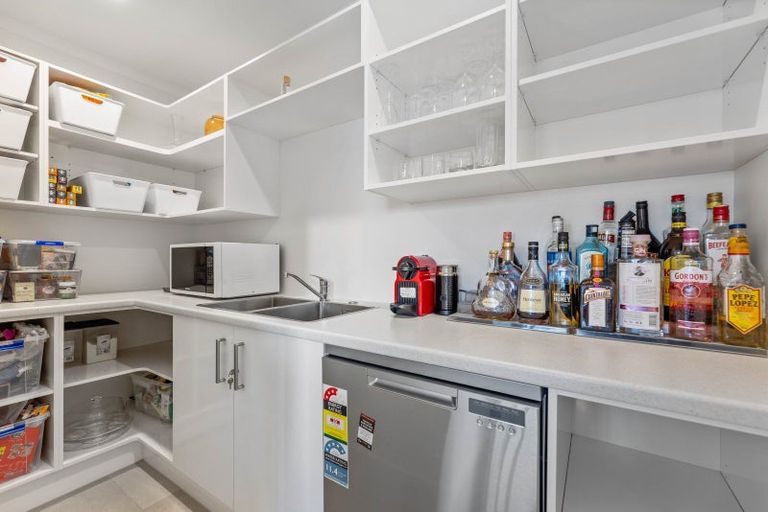 Photo of property in 10 Kara Place, Wharewaka, Taupo, 3330