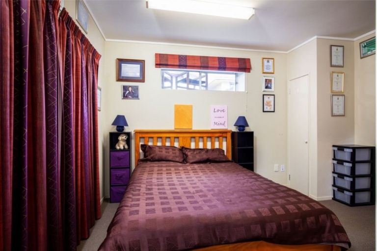 Photo of property in 29 Barrett Street, Westown, New Plymouth, 4310